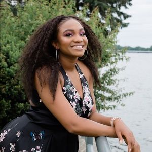 Meet your Posher, Reine